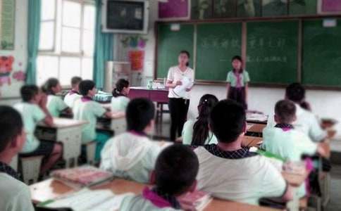 通过哪些训练方法可以有效提高篮球耐力？_0