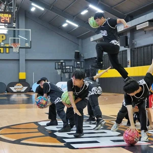  如何找到适合前锋的篮球训练营：全面指南与经验分享